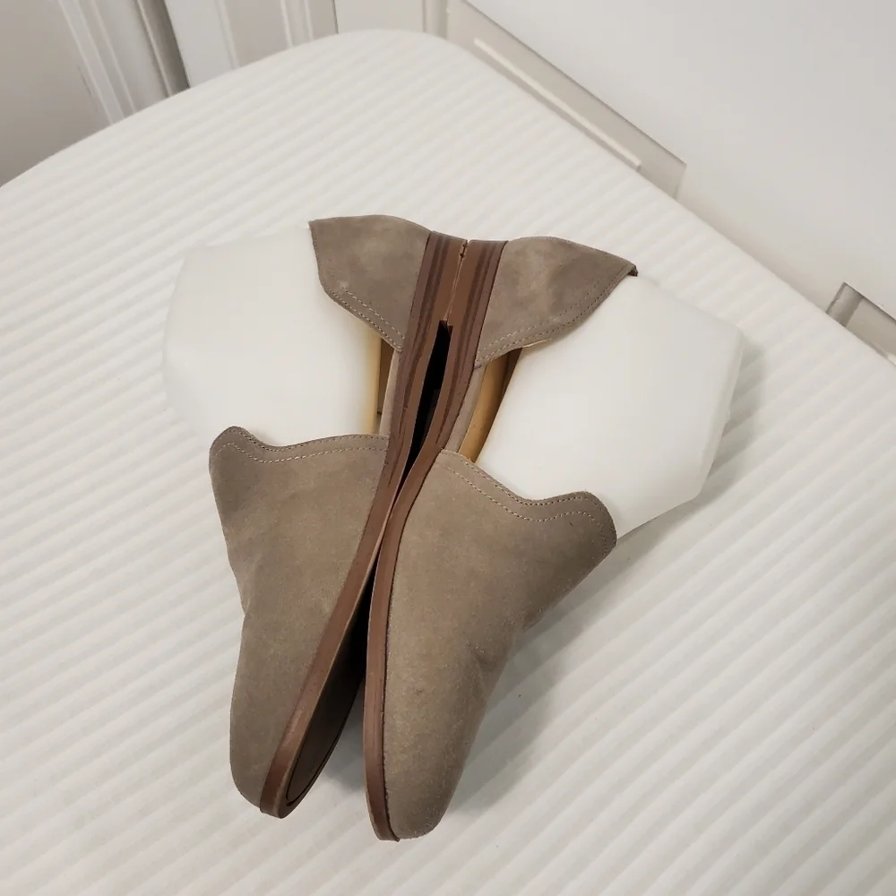 Crown Vintage Valia Suede Flats Size 9, Casual, Comfy